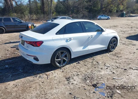 2024 Audi A3 Premium Plus 40 Tfsi Quattro S Tronic z USA, uszkodzony, nr VIN WAUHUDGY8RA138058